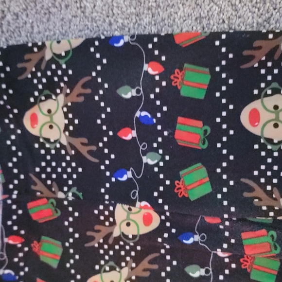 Christmas Leggings - Picture 2 of 2